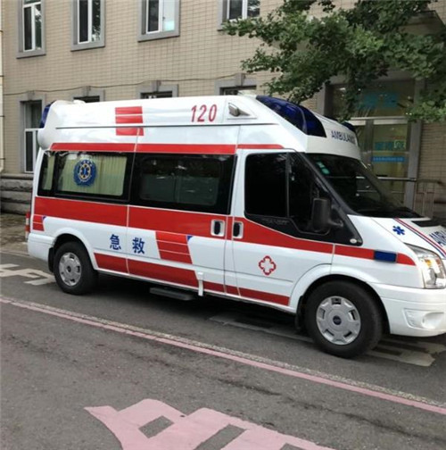 阿巴嘎选择我们的救护车出租，开启安心转院之旅